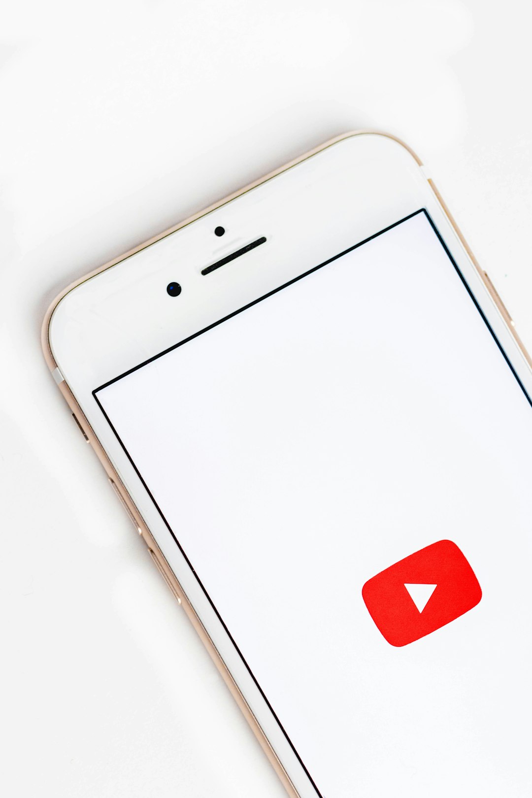 What Are the Latest Video Editor Vacancies and How Do You Apply?