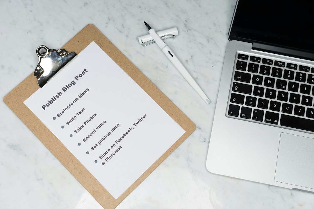 How to Make a Checklist in Word: Microsoft Word vs Google Docs for Task Lists